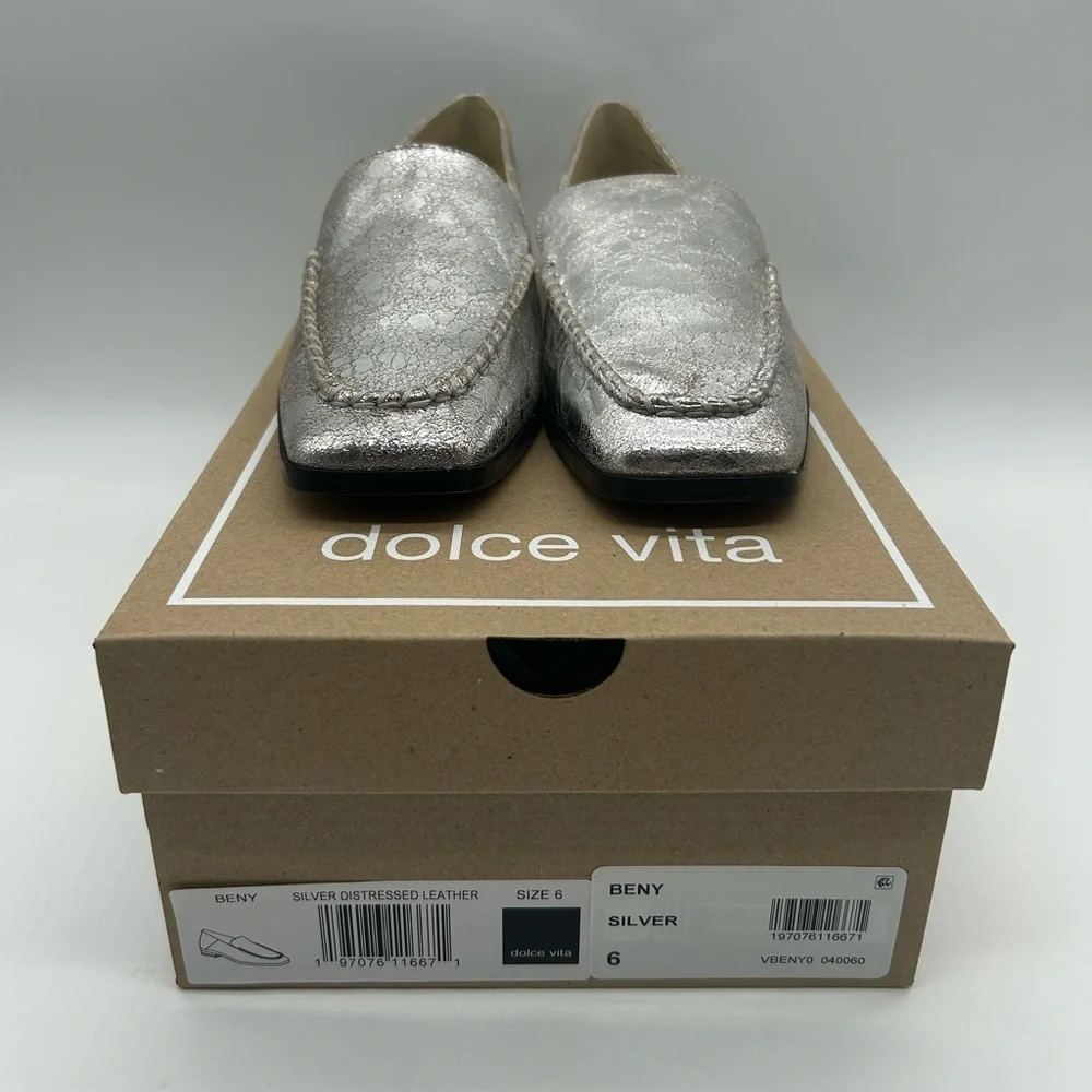 Dolce Vita Beny Silver Distressed Leather Loafers Size 6 NIB